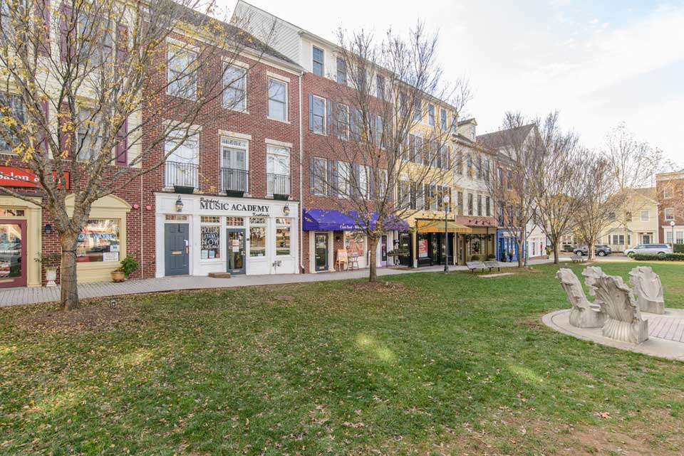 Main Street, Kentlands Gaithersburg, Maryland Live Work Learn Play